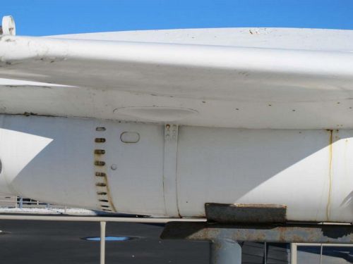 AUM-N-2 Petrel