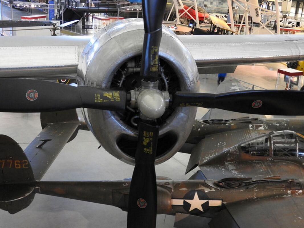 B-29-Enola-Gay-00005.jpg?bwg=