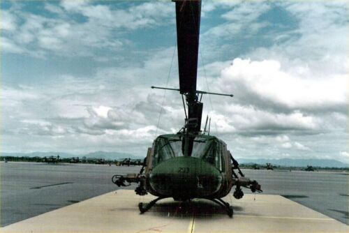 UH-1D Huey Gunship