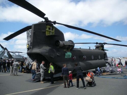 Boeing CH-47D Chinook