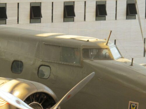 Boeing Model 247D