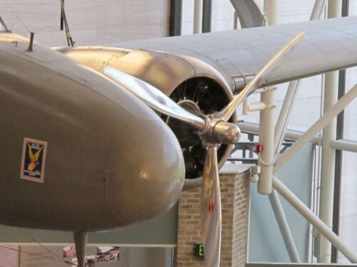 Boeing Model 247D