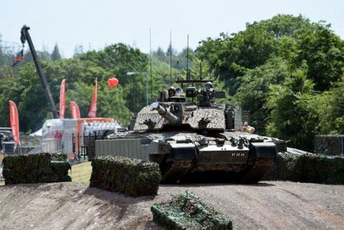 Challenger 2 Megatron