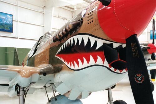 Curtiss-Wright P-40N Kittyhawk