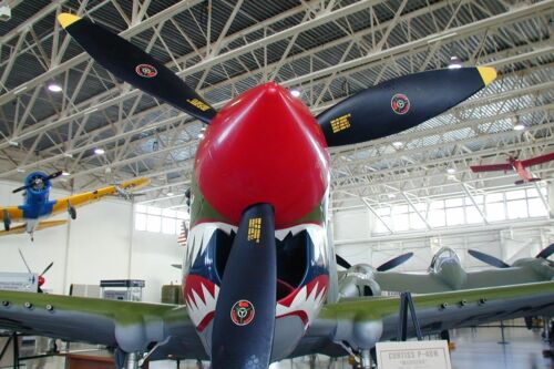 Curtiss-Wright P-40N Kittyhawk