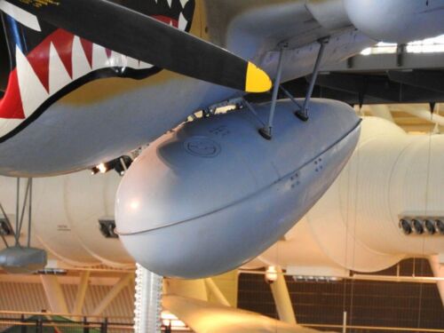 Curtiss P-40-E Kittyhawk