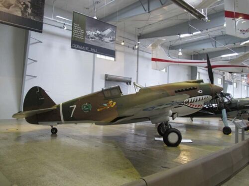 Curtiss P-40C Warhawk