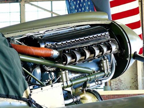 Curtiss P-40 Warhawk