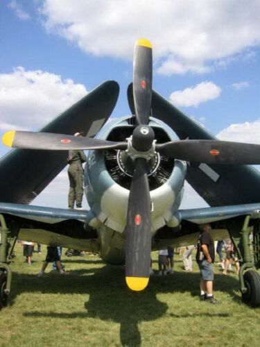 Curtiss SB2C-5 Helldiver
