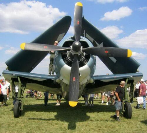 Curtiss SB2C-5 Helldiver