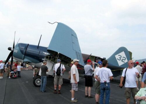 Curtiss SB2C-5 Helldiver
