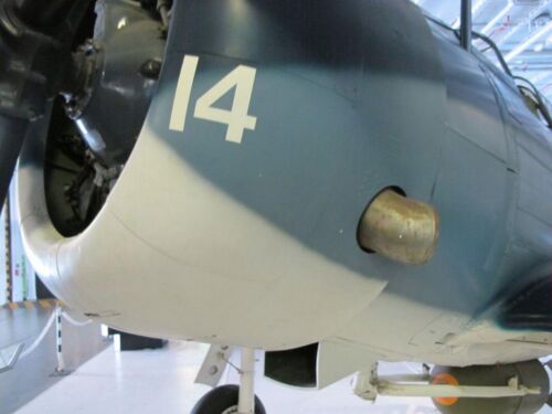 Douglas SBD-5 Dauntless