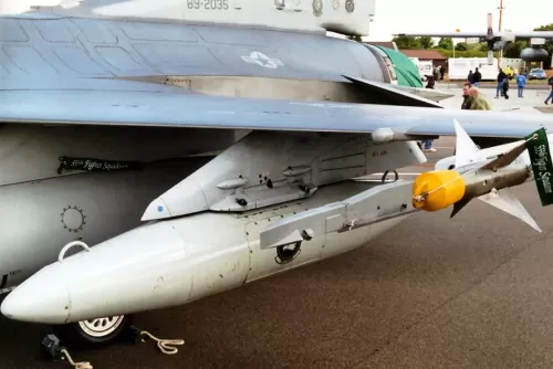 F-16C-Block-40E-10