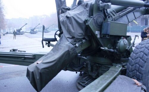 FH-70 155mm Towed Howitzer