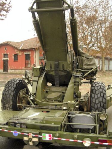 FH-70 155mm Field Howitzer