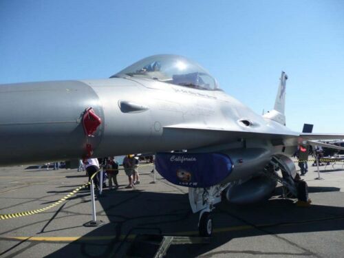 General Dynamics F-16 Fighting Falcon