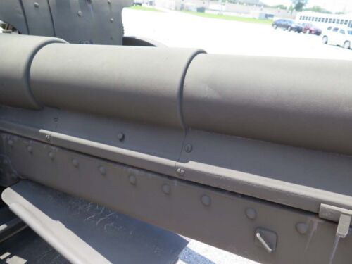 German 10.5 cm leFH 16 Field Howitzer