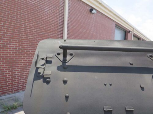 German 10.5 cm leFH 16 Field Howitzer