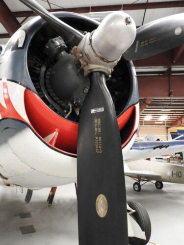 Grumman F6F-5 Hellcat