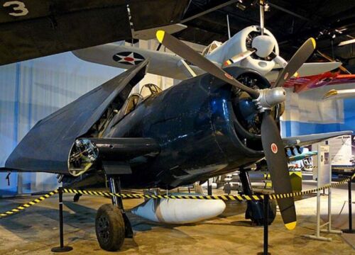 Grumman F6F-5 Hellcat