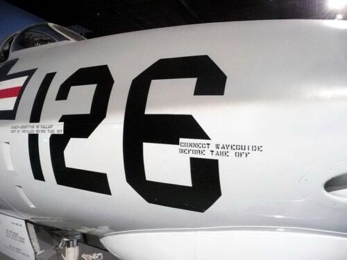 Grumman F9F-7 Cougar