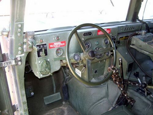 HMMWV M997 Ambulance