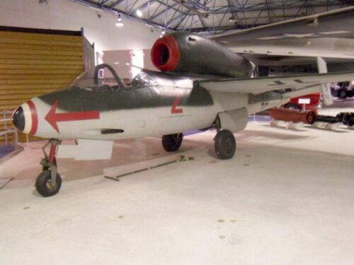Heinkel He 162 A Volksjager