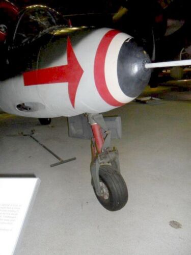 Heinkel He 162 A Volksjager