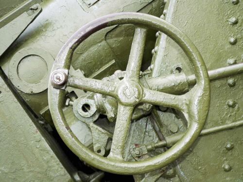 203mm-B-4-Howitzer-105-9964939006
