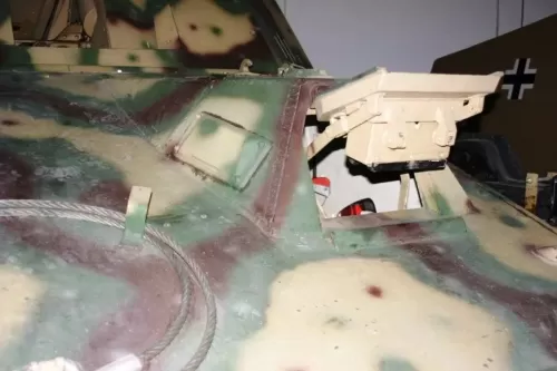 Hummel-Sd.Kfz .-165-11