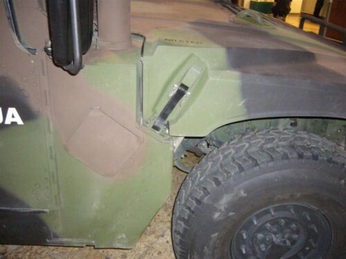 Hummer M1114