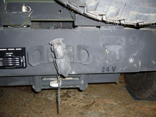 Hummer M1114