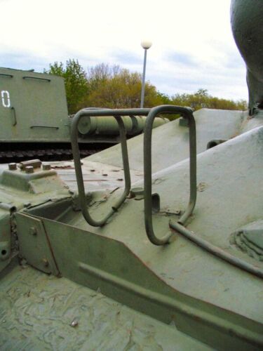 IS-2