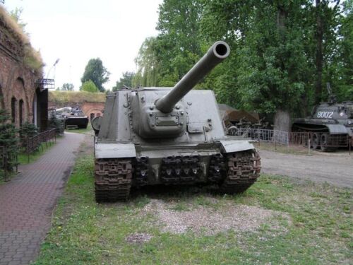 ISU-122