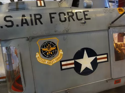 Kaman-HH-43F-Huskie-13