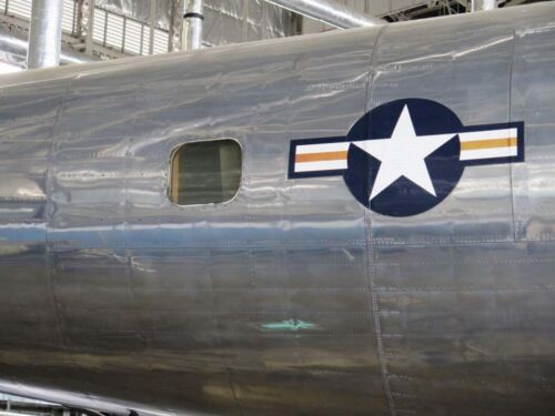 Lockheed-VC-121E-Super-Constellation-Columbine-III-104