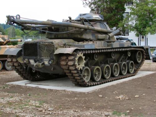 M728 Combat Engineer Vehicle