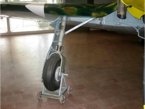Macchi MC-200