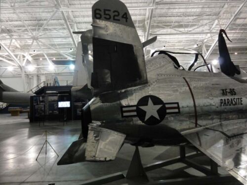 McDonnell-XF-85-Goblin-00001