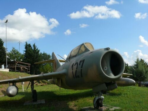 MiG-15 UTI