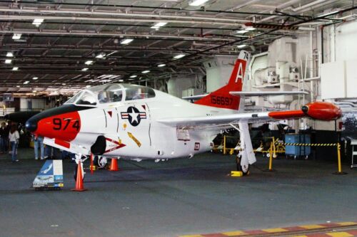 North American T-2C 'Buckeye'