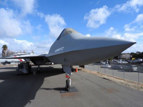 Northrop YF-23