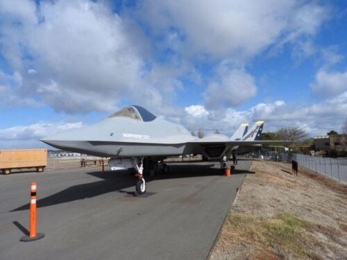 Northrop YF-23
