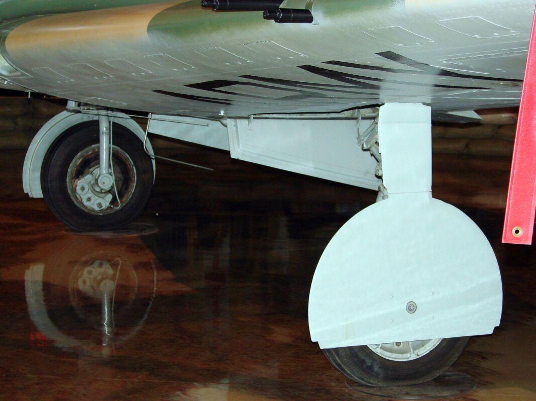 Plans De Modélisme BELL P-39 AIRACOBRA - Envergure 1500 Mm - En Anglais - Neuf