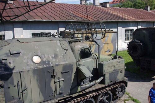 P-40 radar