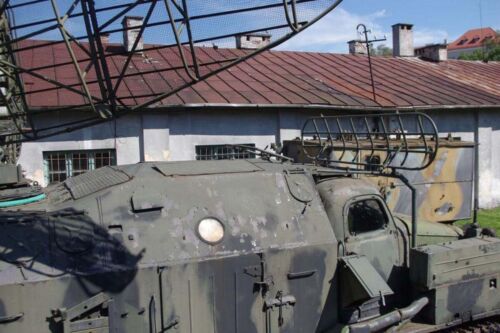 P-40 radar