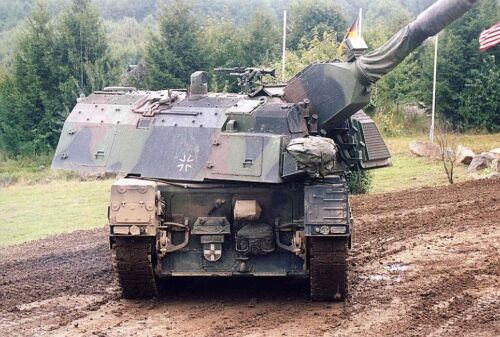 Panzerhaubitze 2000