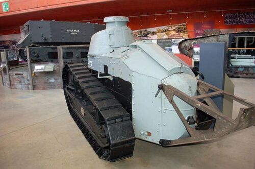 Renault FT 17