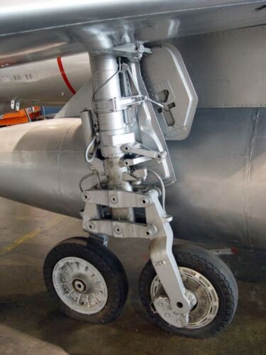 Republic-XF-91-Thunderceptor-Walk-Around-00005
