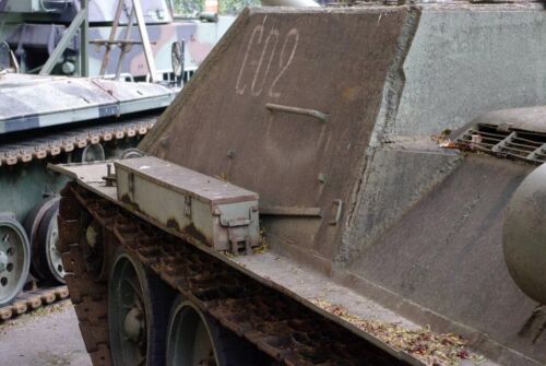 SU-100
